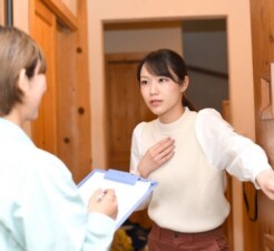 外塗装壁の悪徳業者を見分ける方法とは？詐欺に騙されないためのチェックポイント|木更津市・君津市・袖ヶ浦市の外壁塗装専門店サムネイル
