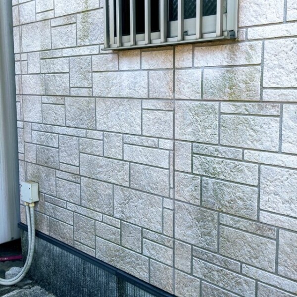 塗装で解決！工業地帯・君津の住宅でよくある「外壁の汚れ」悩み|木更津市・君津市・袖ヶ浦市の外壁塗装専門店サムネイル