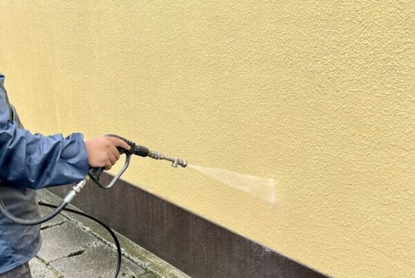 【木更津】外壁塗装の洗浄忘れ？手抜き工事を防ぐ3つのチェック法|木更津市・君津市・袖ヶ浦市の外壁塗装専門店サムネイル