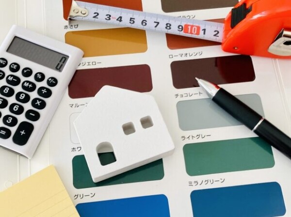 外壁塗装の塗料メーカー違いは密着不良の原因？施工前の注意点3選|木更津市・君津市・袖ヶ浦市の外壁塗装専門店サムネイル