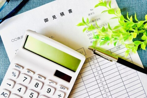 【木更津】外壁塗装チラシの50万円は怪しい？180万円との違いと見極め方|木更津市・君津市・袖ヶ浦市の外壁塗装専門店サムネイル