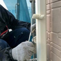 【木更津】外壁塗装で雨樋の色を間違えられたら？施工後の直し方と対策を解説|木更津市・君津市・袖ヶ浦市の外壁塗装専門店サムネイル
